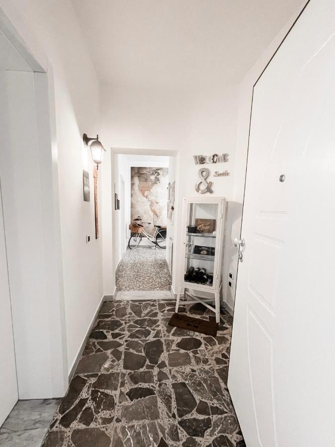 Wanderlust B&B Lecce Kültér fotó